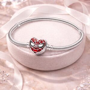 18 inch Spider man Heart Charm Silver Bracelet NEW